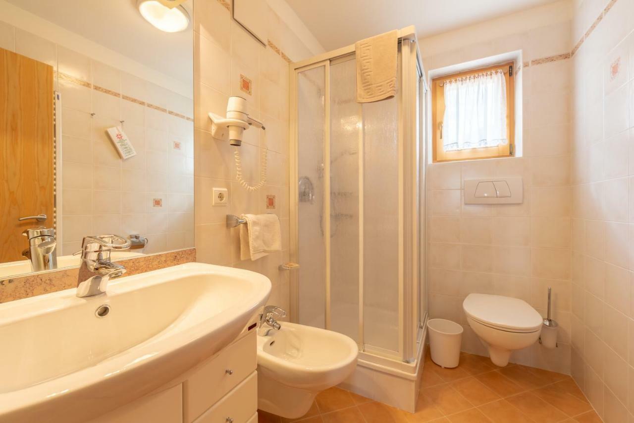 Residence Trenker Luis Braies  Esterno foto