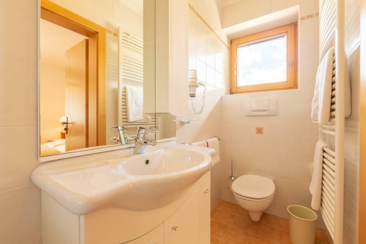 Residence Trenker Luis Braies  Esterno foto